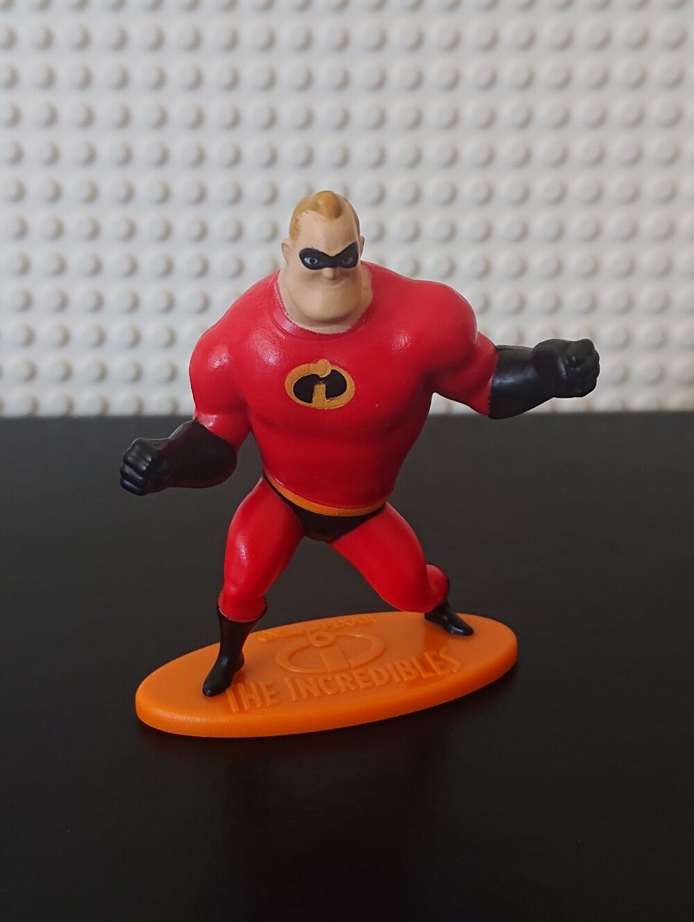 2019 Disney Pixar Toy Story - Mr. Incredible 2.5" Mini Figure - The Incredibles